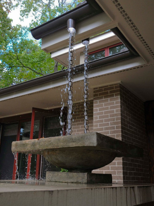 Best Chain Downspouts Design Ideas & Remodel Pictures Houzz