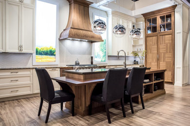 Kitchen - kitchen idea in Boston