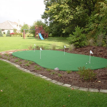 Golf Rooms & Putting Greens