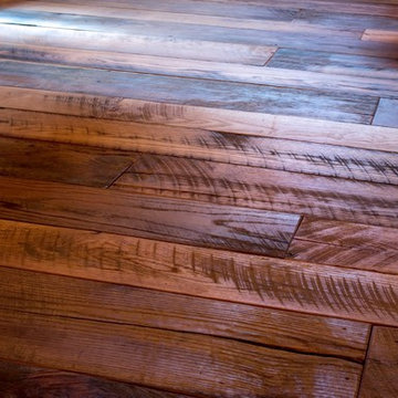 Wide Plank Antique Oak Flooring