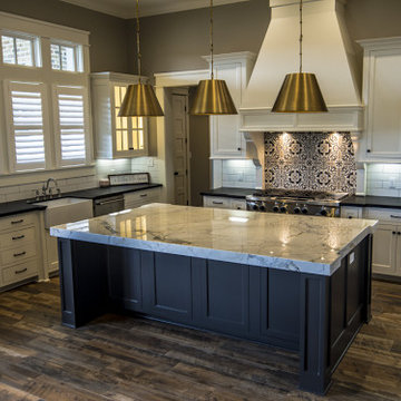 Calacatta Quartzite Kitchen