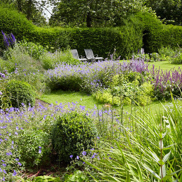 Terrace Borders, Country Home, Wiltshire