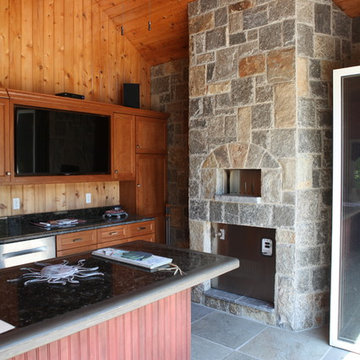 It's the Toppings on the Pizza Oven that makes Outdoor Living Taste Fabulous