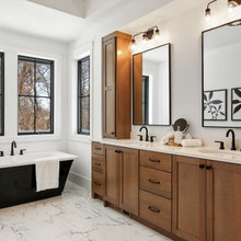 Giselle's bathroom