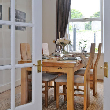 French doors to dining room