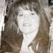 Joanne Petz's photo
