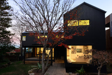 This is an example of a contemporary exterior in Wollongong.