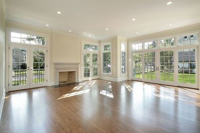 Inspiration for a dining room remodel in Toronto