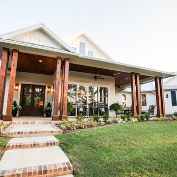 Front Porch Farmhouse