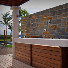 summer kitchen
