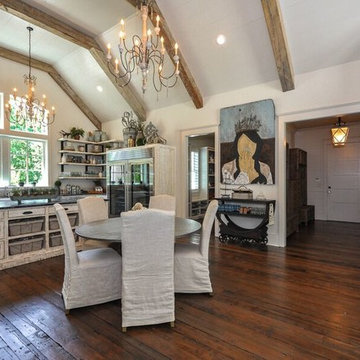 Kitchen Family Room