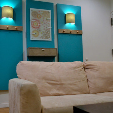 How to decorate a big blank wall and create an entryway