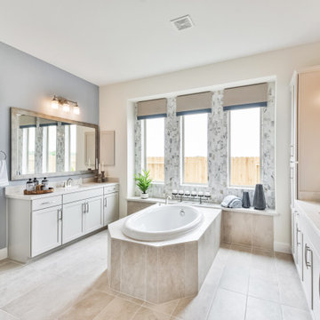 Houston, Texas | Rosehill Reserve - Classic Dartmouth Owner's Bathroom