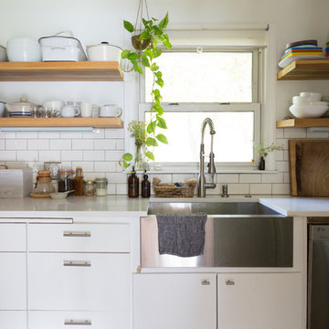 My Houzz: Eclectic, Earthy Charm in a 1951 Family Home in Kansas