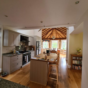 Kitchen Spray and Hand painted work at Kew Gardens