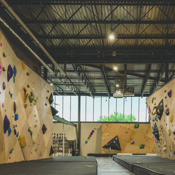 Adaptive Reuse Gymnasium - OSO Climbing Gym