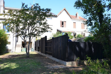 This is an example of a contemporary garden in Angers.