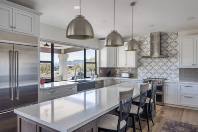 Kitchen - kitchen idea in Phoenix