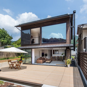 「太陽に集う家」