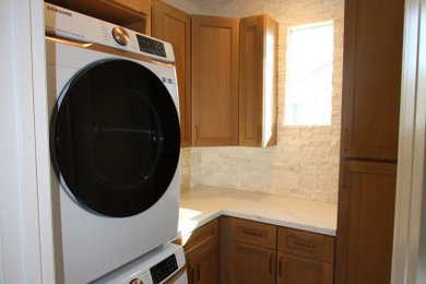 Laundry room - laundry room idea in Orange County