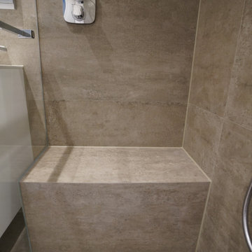 Aus einem Badezimmer wird ein Duschbad in München Perlach