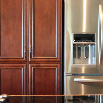 Cambridge, IL- Country Views and Classic Style
