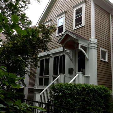 Victorian Style Home - Chicago, IL in James Hardie Siding & Trim