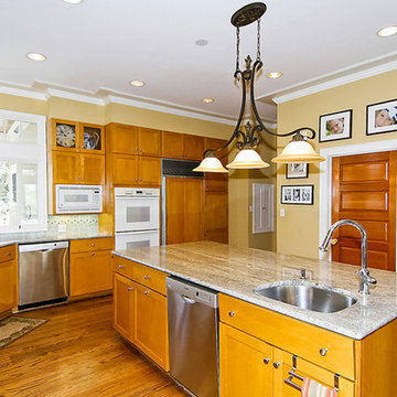 Shingle style in Chevy Chase