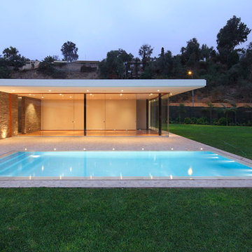 Lineal House