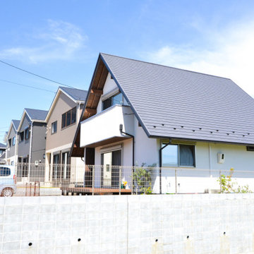 『矩勾配屋根の家』