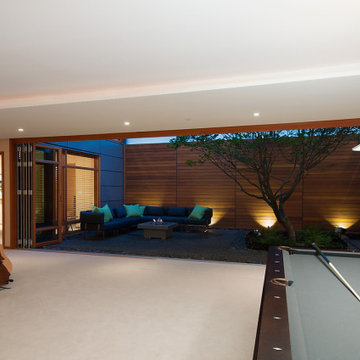 Bi-folding multi-panel doors