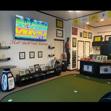 Honey House - Golf Room