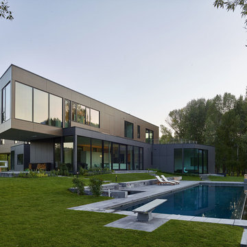 River Channel Residence