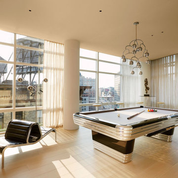 New Yorker Pool Table