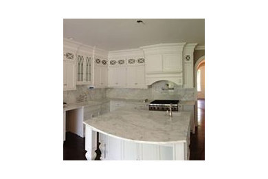 Traditional Marble Kitchen
