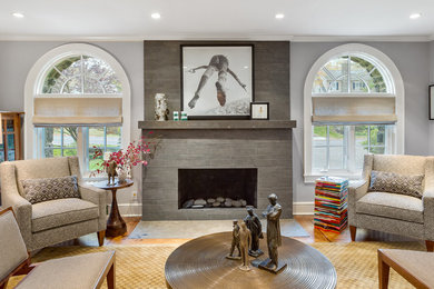Example of an eclectic home design design in Boston