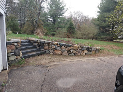 Between A Retaining Wall And Driveway - Pictures Of Retaining Walls For Driveways