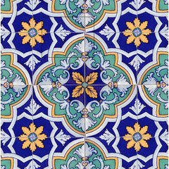 CHIC TILE