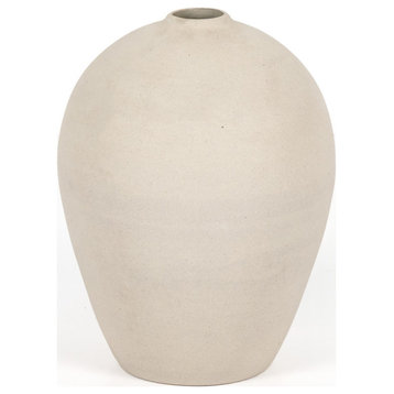 Izan Vase-Cream Matte Ceramic