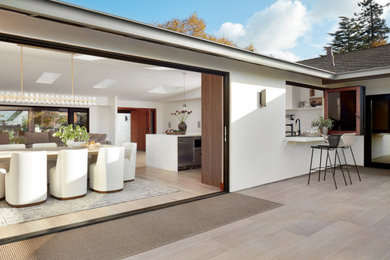 Example of a minimalist patio design in San Francisco