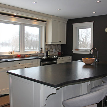 Silver's Corners - Cream Transitional
