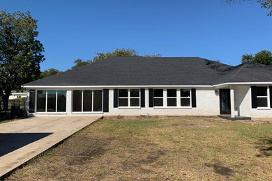 Inspiration for a modern exterior home remodel in Dallas