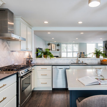 Contemporary Kitchen