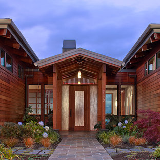 シアトルのアジアンスタイルのおしゃれな玄関の写真