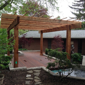 Zen style pergola with Ipe deck in Columbus OH