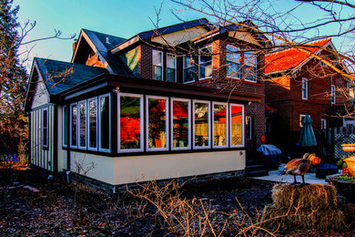Inspiration for a mid-sized craftsman sunroom remodel in St Louis