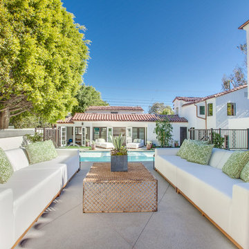 Mediterranean Patio