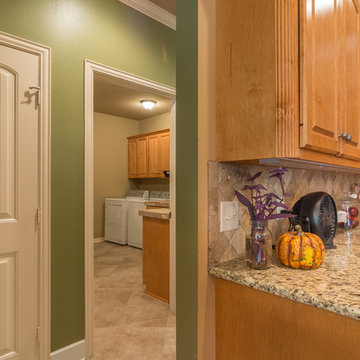 2121 Old Oak Circle