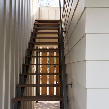 Alley House