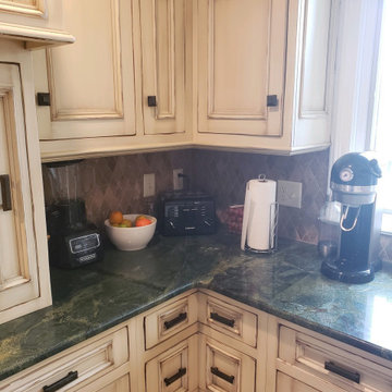 San Raphael kitchen